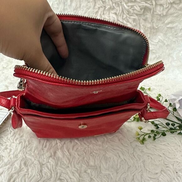 Kenneth Cole Reaction Red Flap Snap Mini Crossbody Bag Vegan Faux Leather - Picture 9 of 11